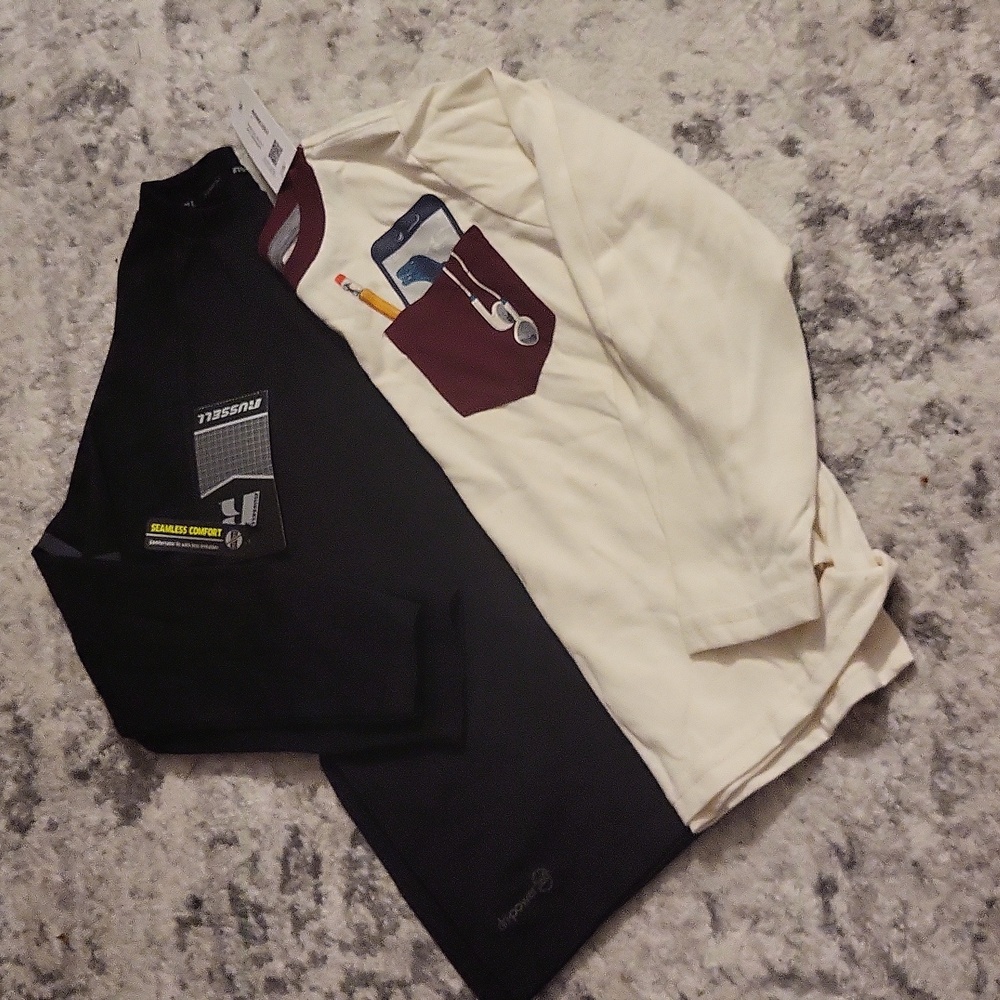 2 Long sleeve shirts